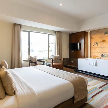 Hotel Shambala Катманду Екстериор снимка