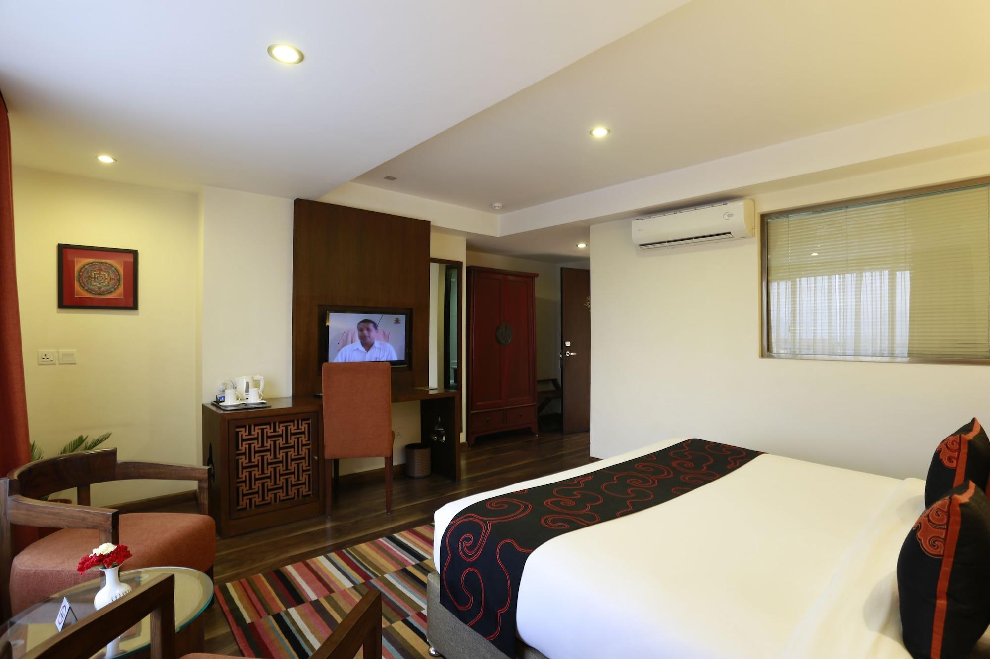Hotel Shambala Катманду Екстериор снимка