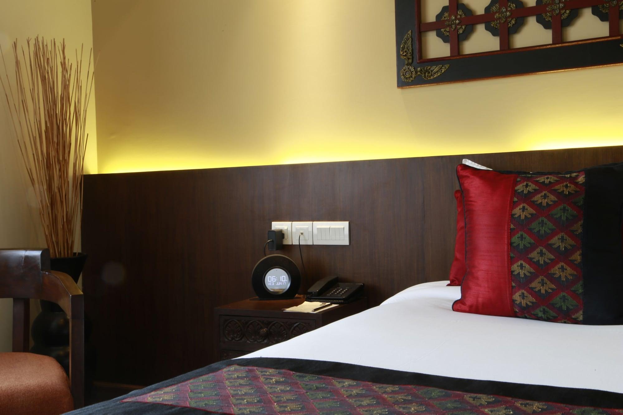 Hotel Shambala Катманду Екстериор снимка