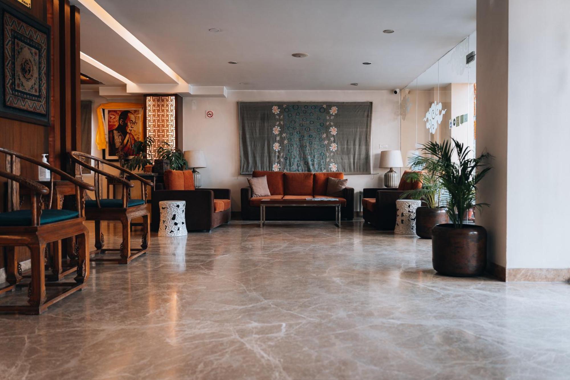 Hotel Shambala Катманду Екстериор снимка