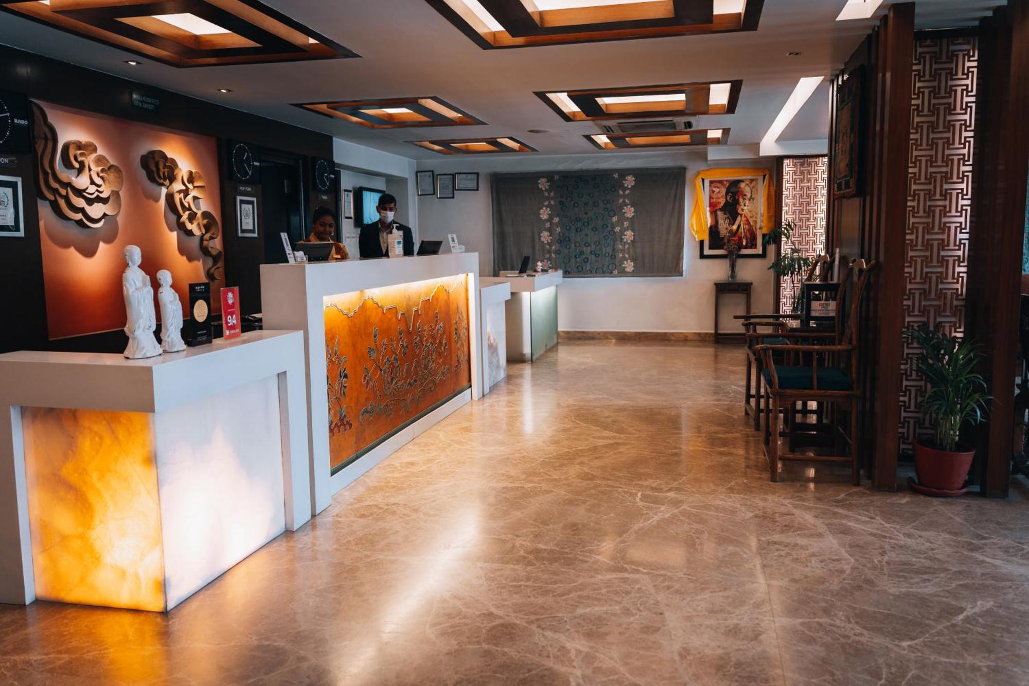 Hotel Shambala Катманду Екстериор снимка