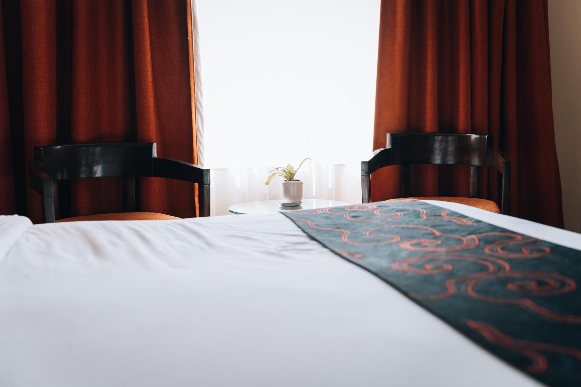 Hotel Shambala Катманду Екстериор снимка