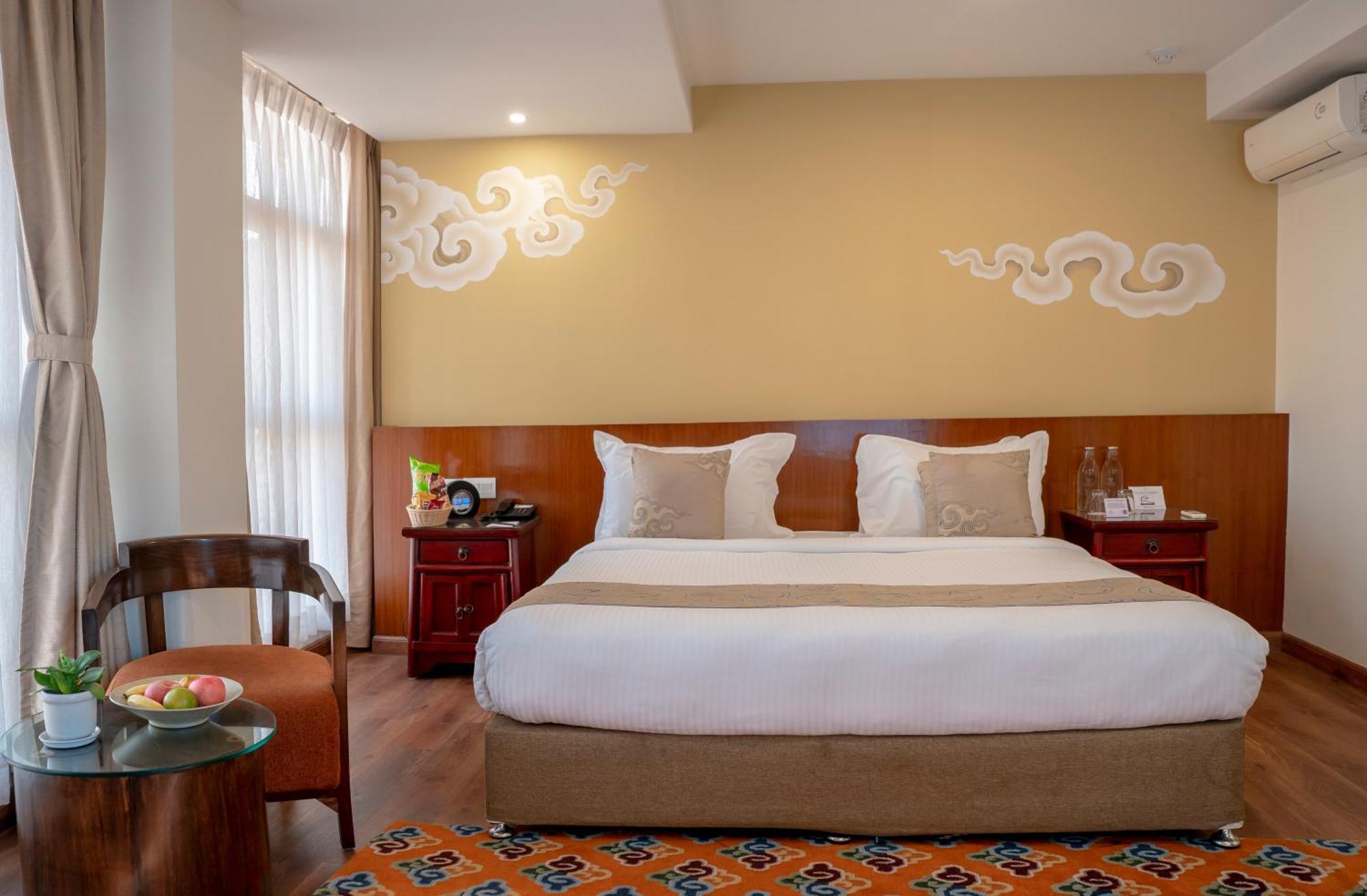 Hotel Shambala Катманду Екстериор снимка